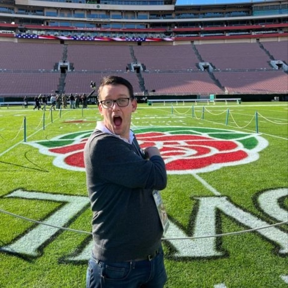 Meet your Posher, Alex - Picture 1 of 1